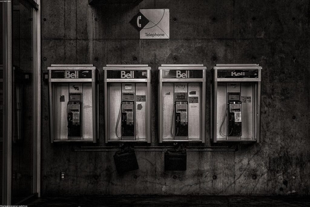 صورة electronic device - دليل شامل