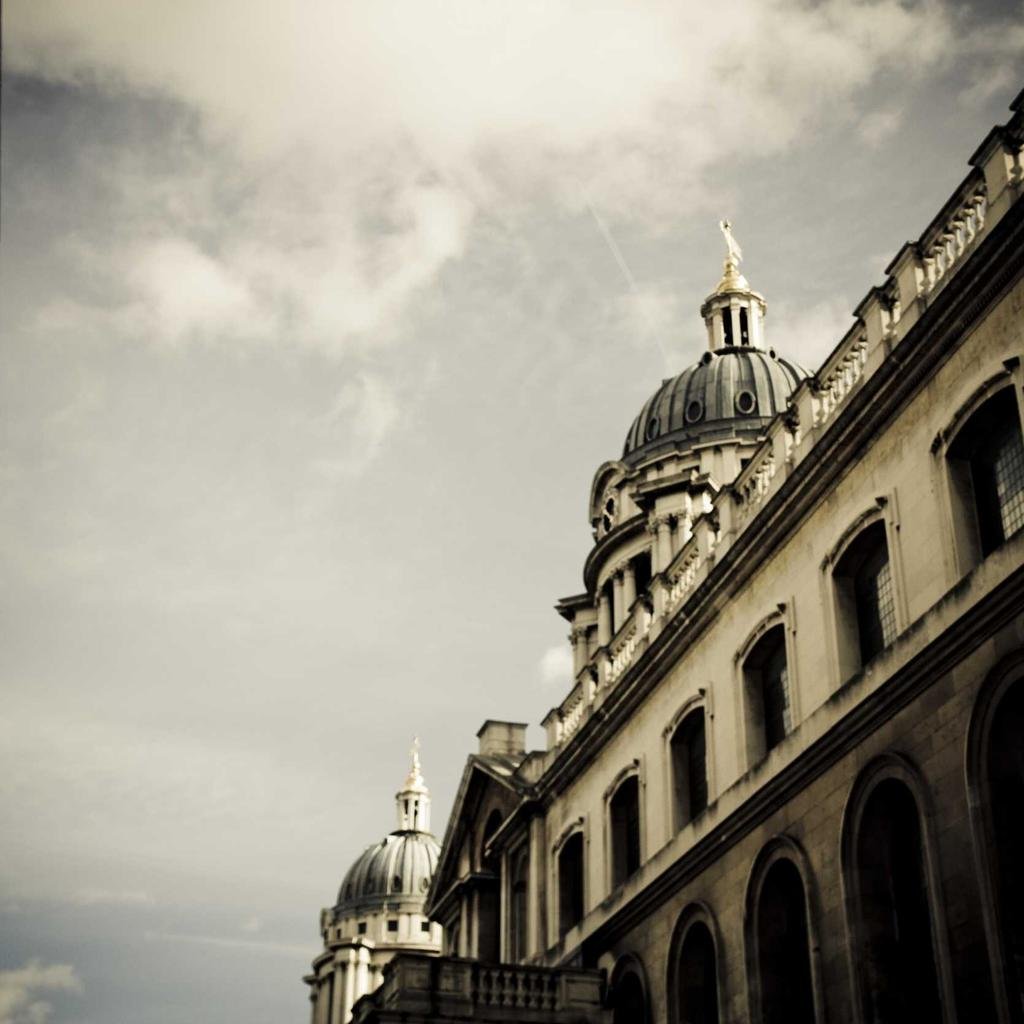 أفضل شاشات 4K الذكية 2026 – مقارنة 3 أفضل شاشات 4K الذكية 2026 - مقارنة شاملة