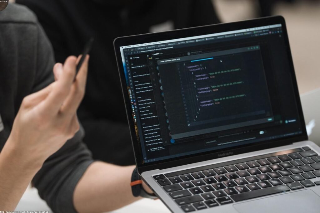 صورة monitor screen - دليل شامل