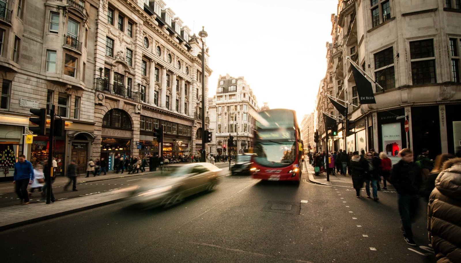 أفضل 10 بلايستيشن في السعودية 2026 – دليل شامل للألعاب