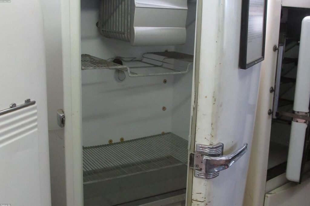 صورة refrigerator - دليل شامل